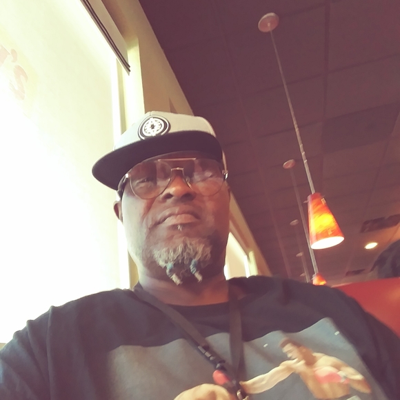 Meet your Posher, Wright - Picture 1 of 1